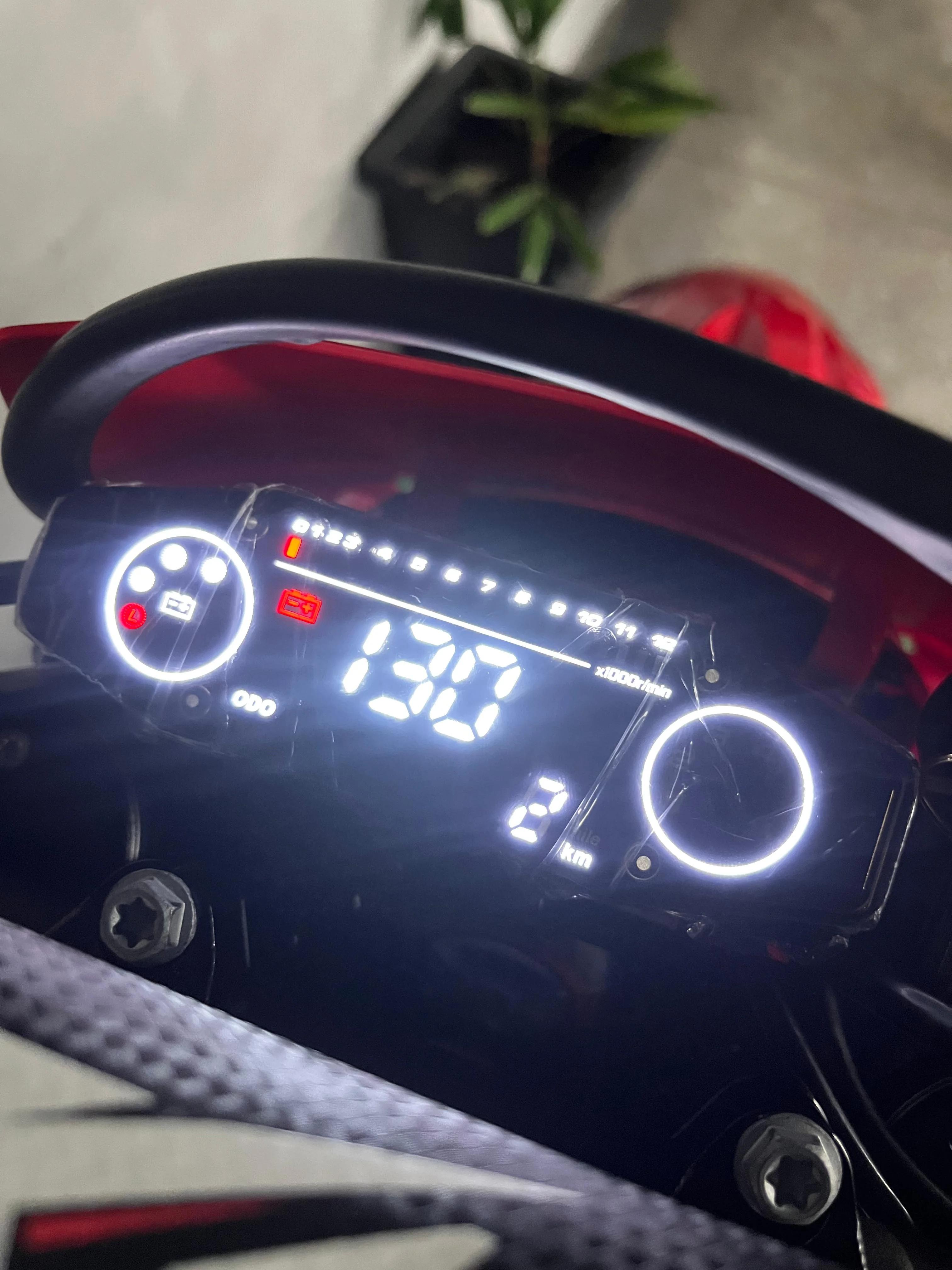 300 TSX - miniatura 4