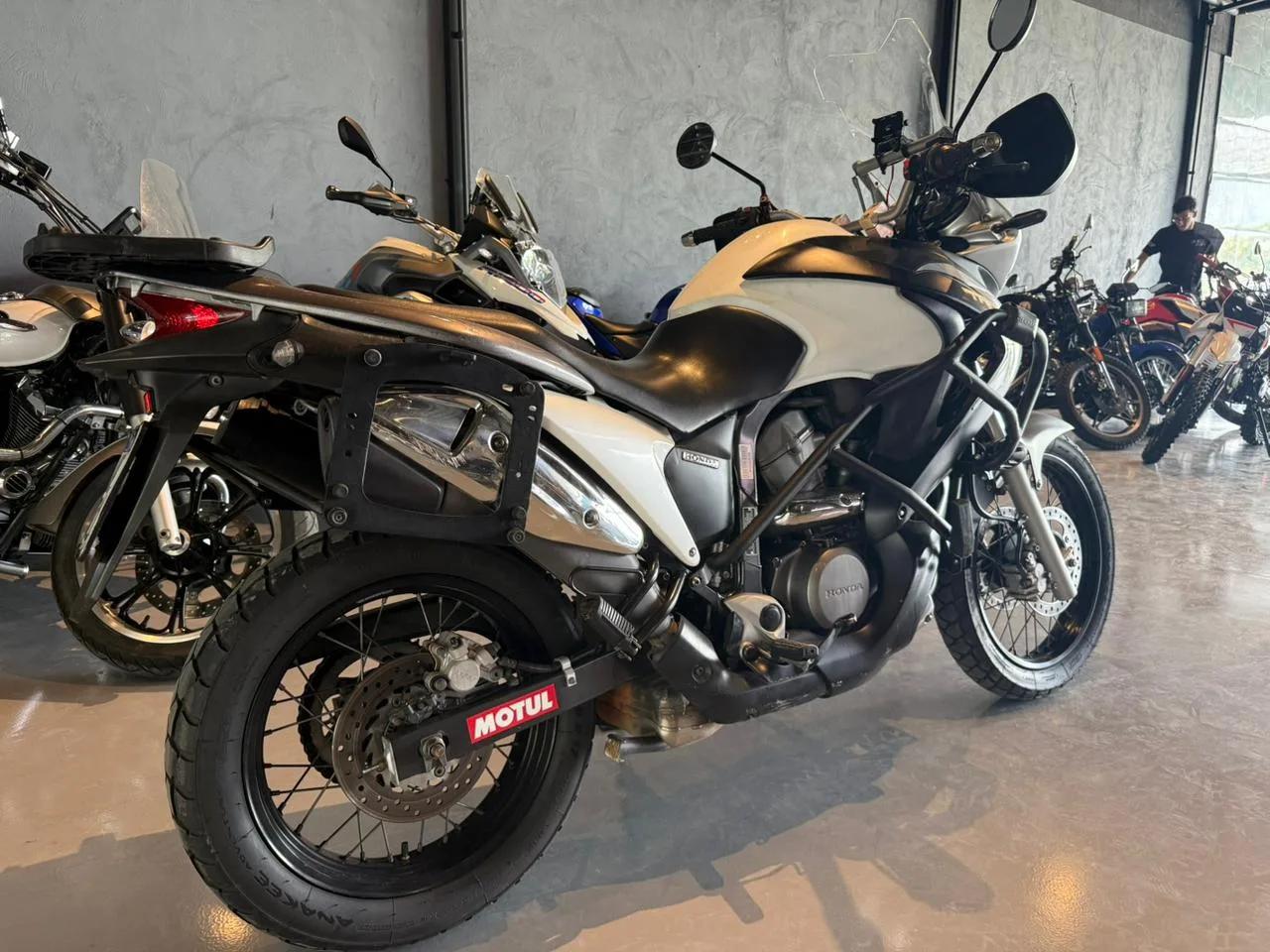 Honda XL700V TRANSALP - miniatura 2