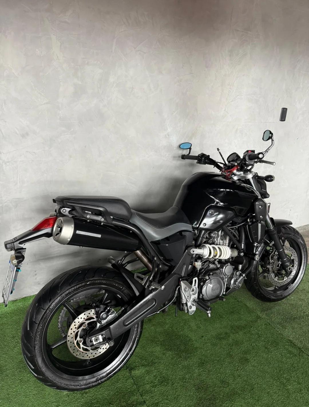 Yamaha MT-03 660CC - miniatura 2