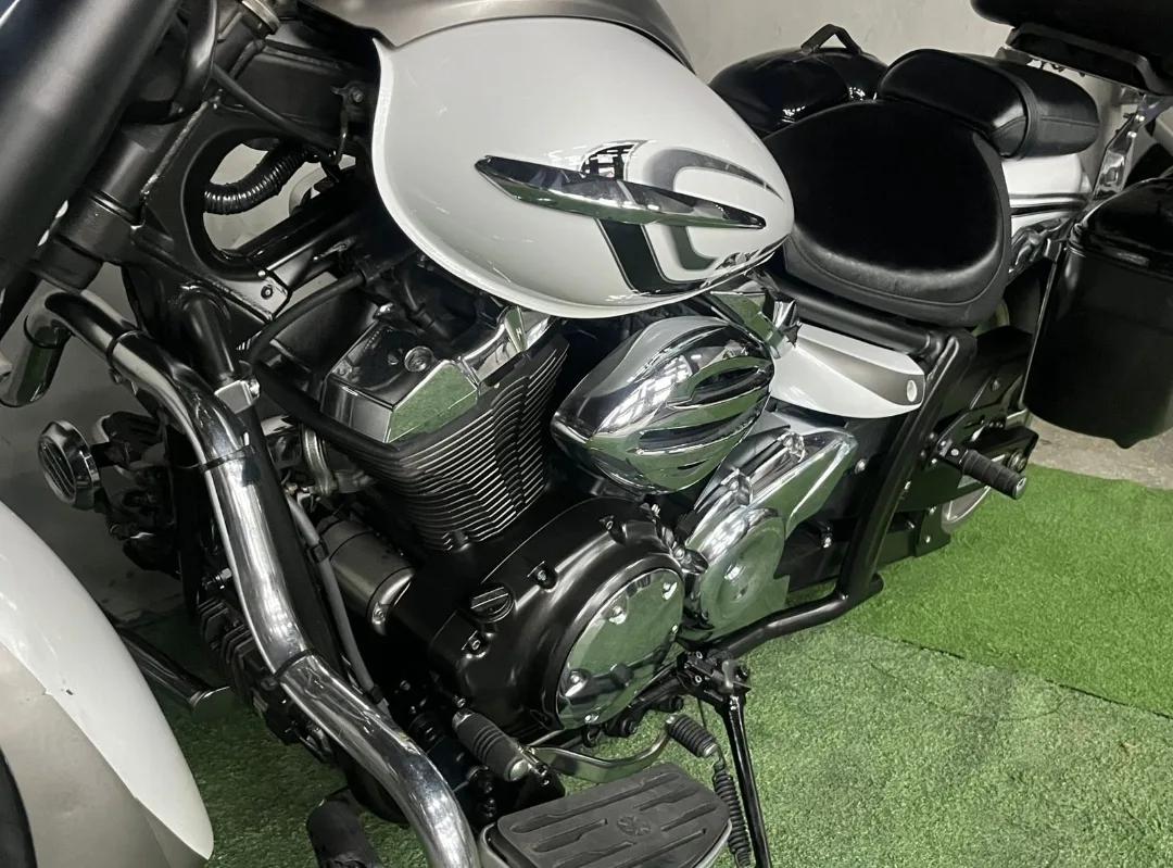 Yamaha XBS 950 MIDNIGHT STAR - miniatura 3