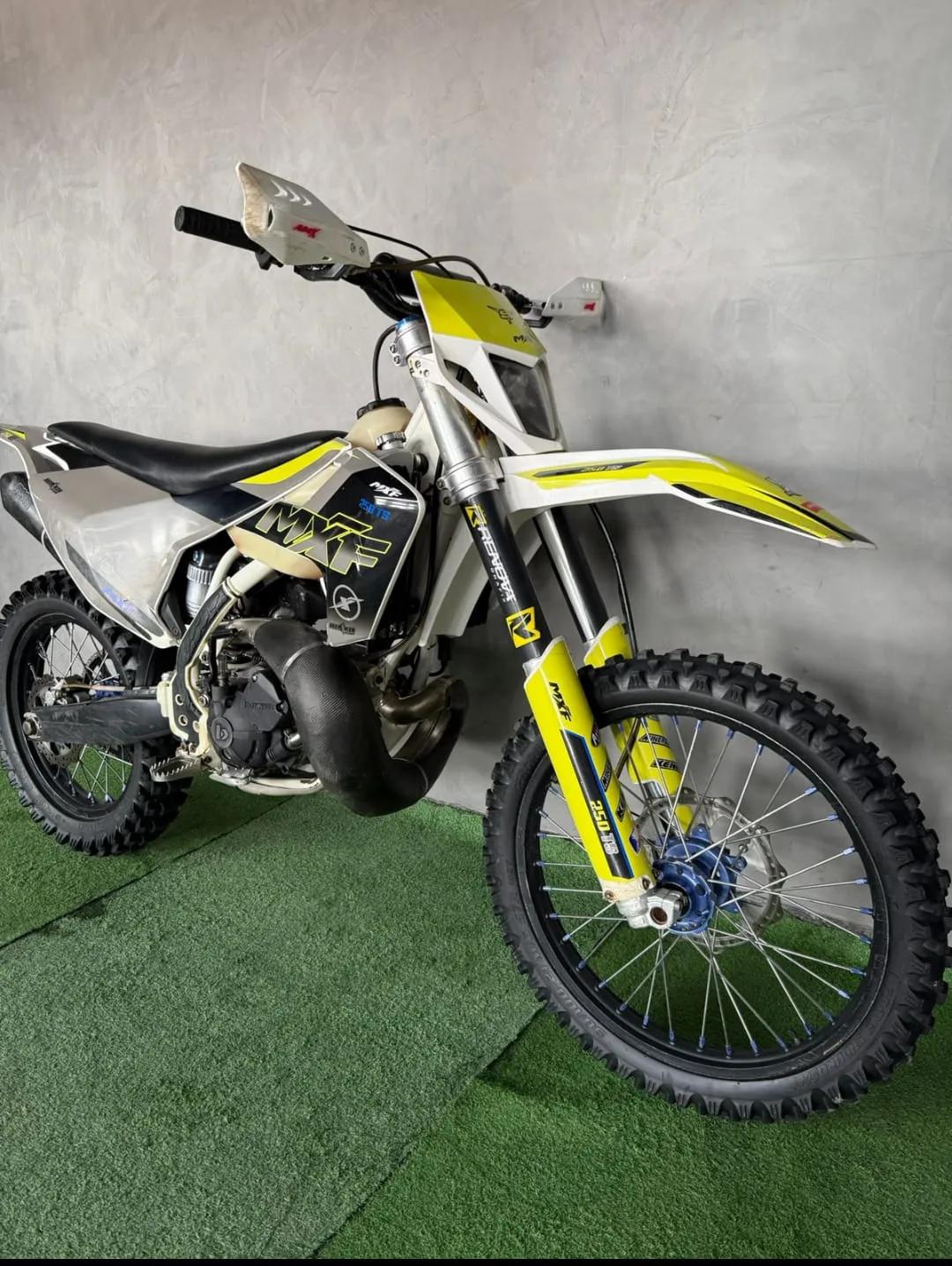MXF 250TS