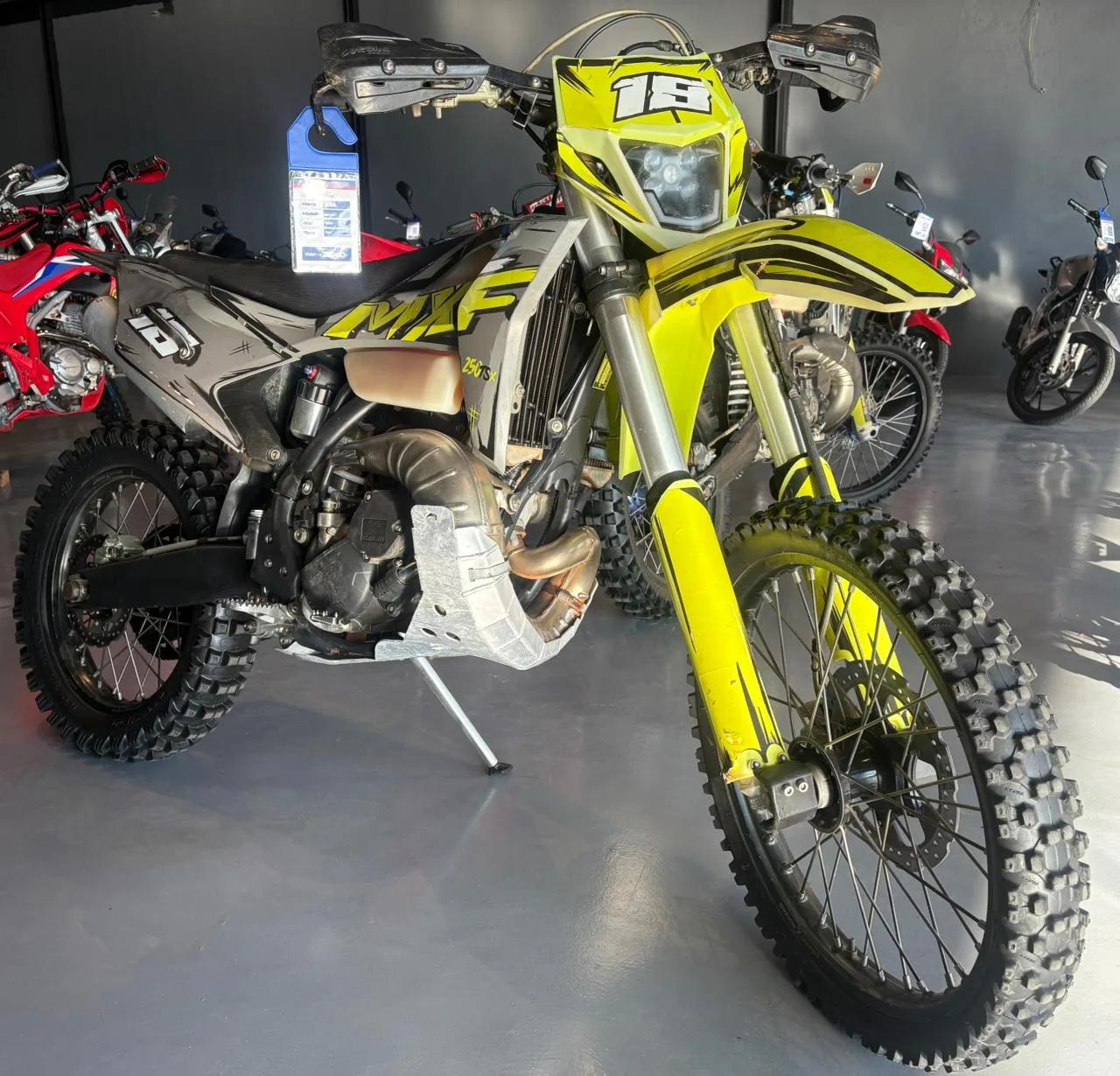 MXF 250TSX