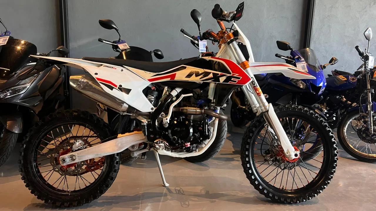 Honda MXF 250RX
